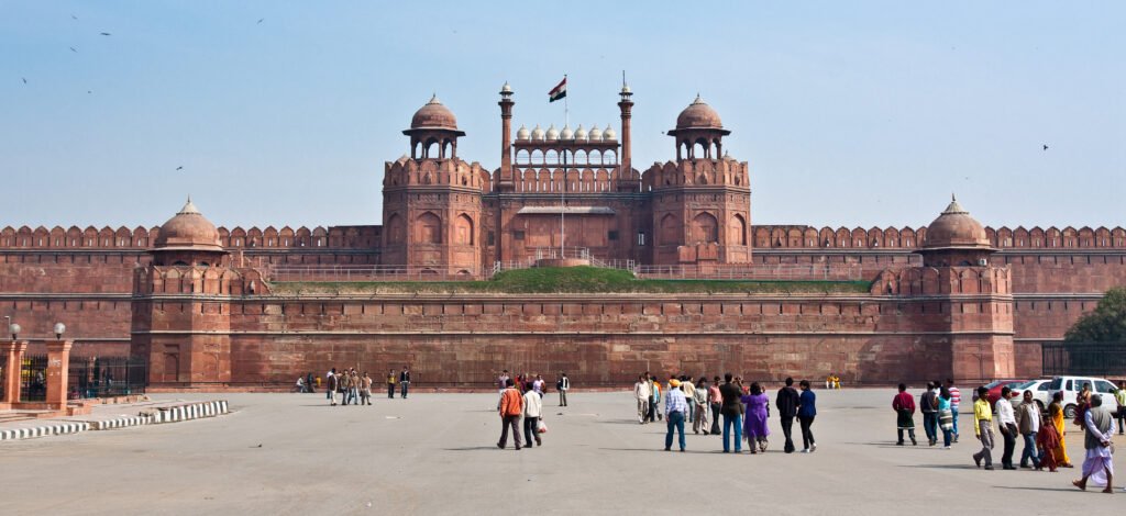red fort one of the famous historical places in india